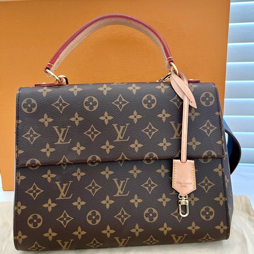 Louis Vuitton Cluny MM